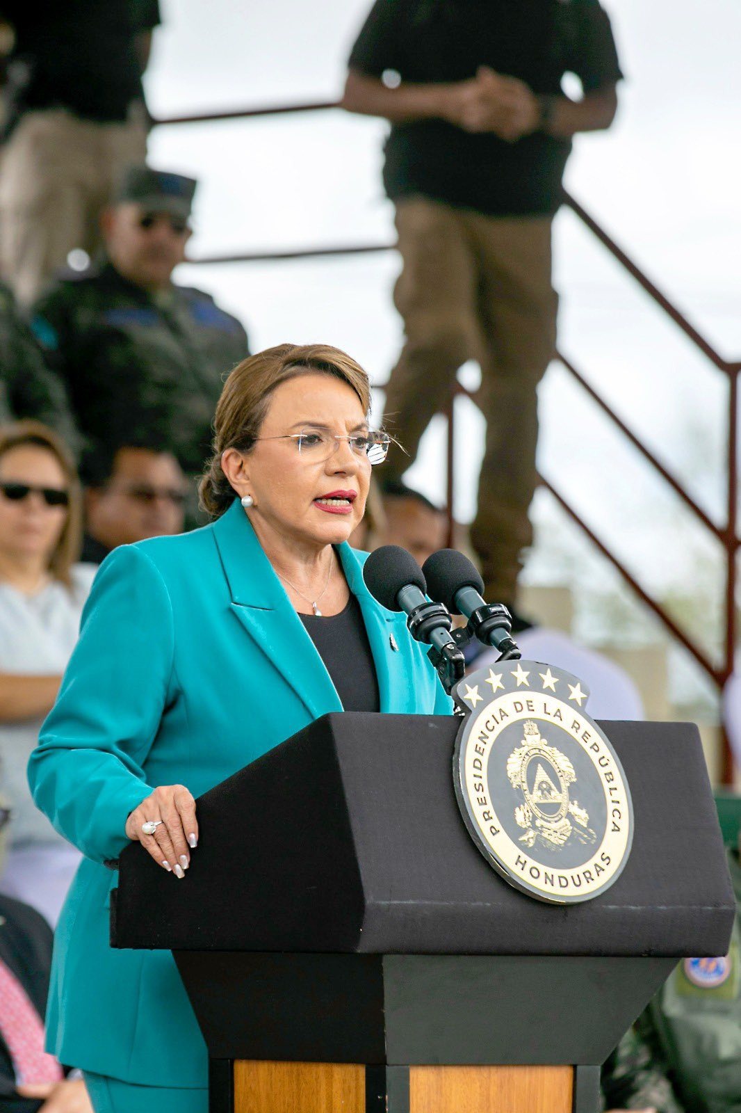 Presidenta Xiomara Castro pide respaldo al pueblo y llama a movilización pacífica ante gesta un nuevo Golpe de Estado